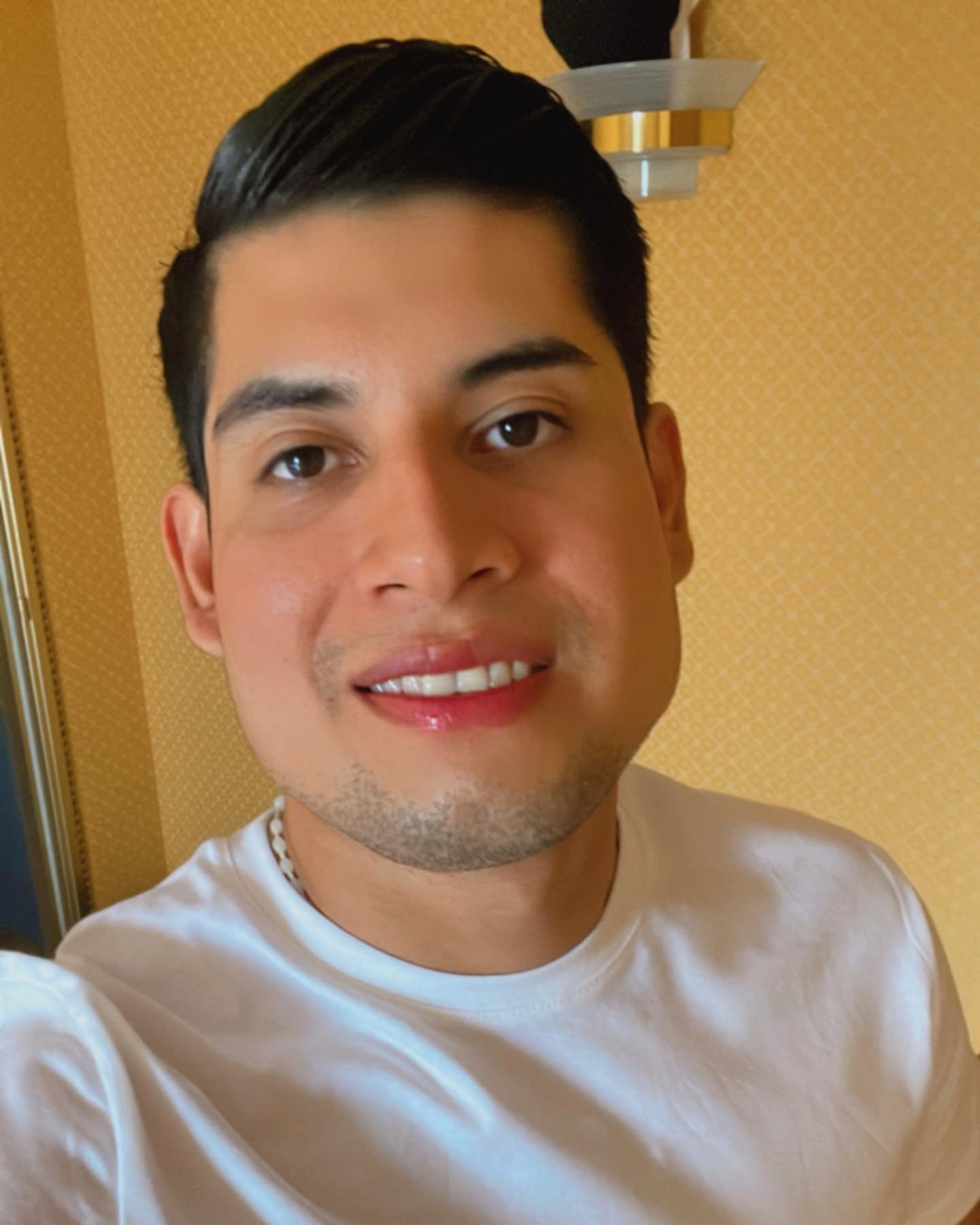 About 480816960 936262155324650 9143973931408443628 n